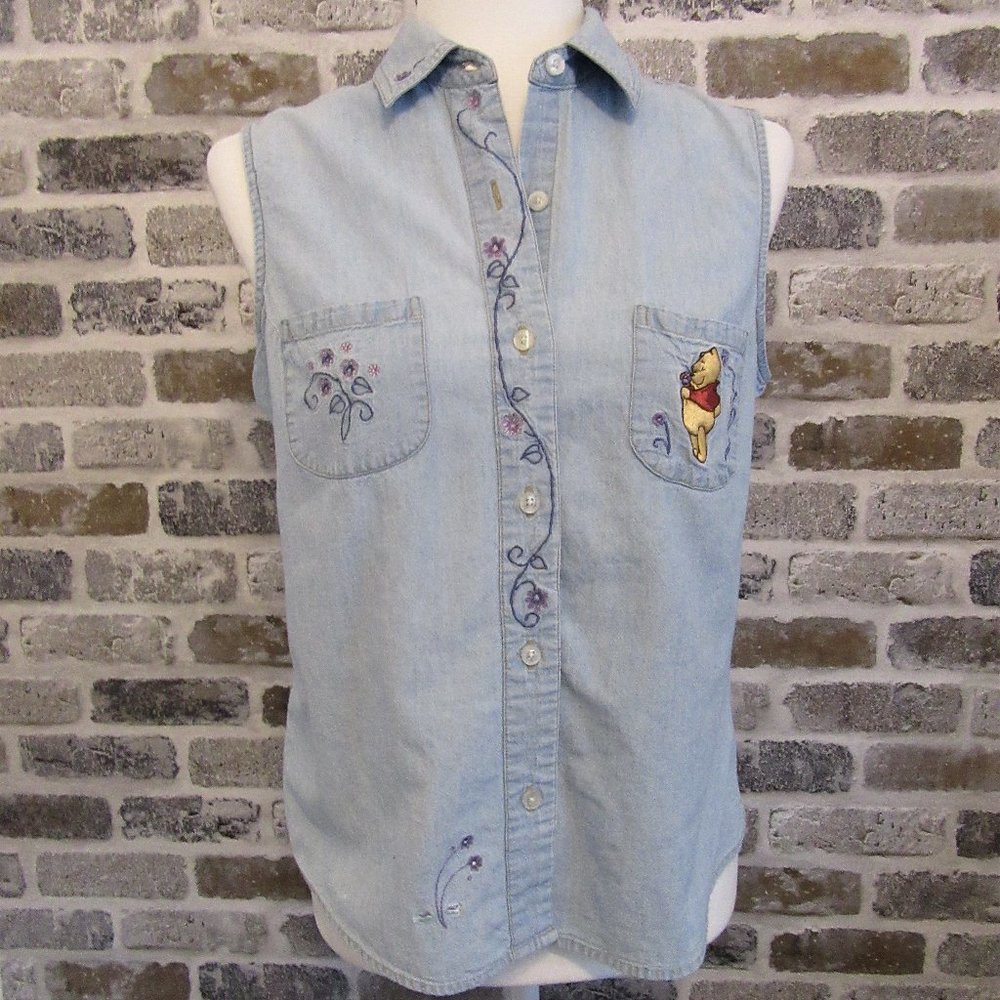 Vintage Winnie the Pooh Button Front Top